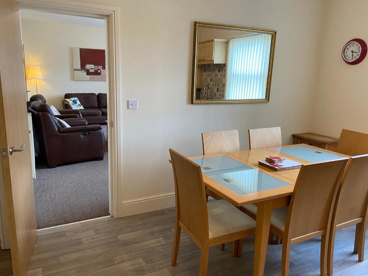 The Shelbourne Apartment Southport Exterior photo